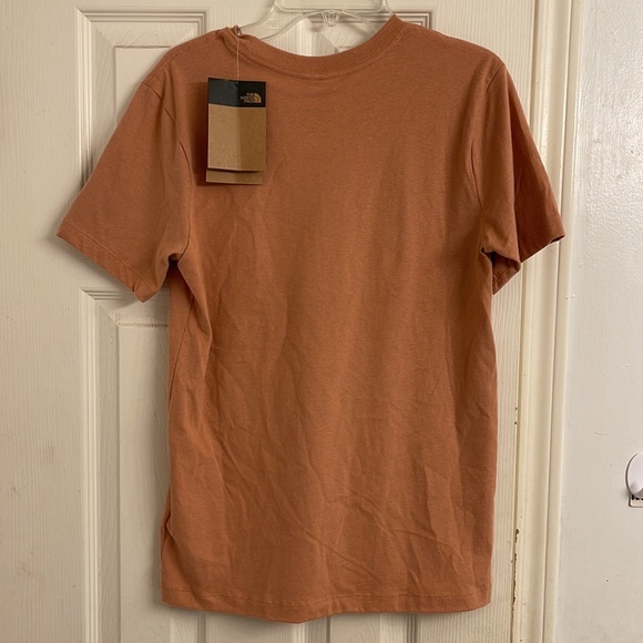 The North Face Women’s Shirt - Picture 5 of 6